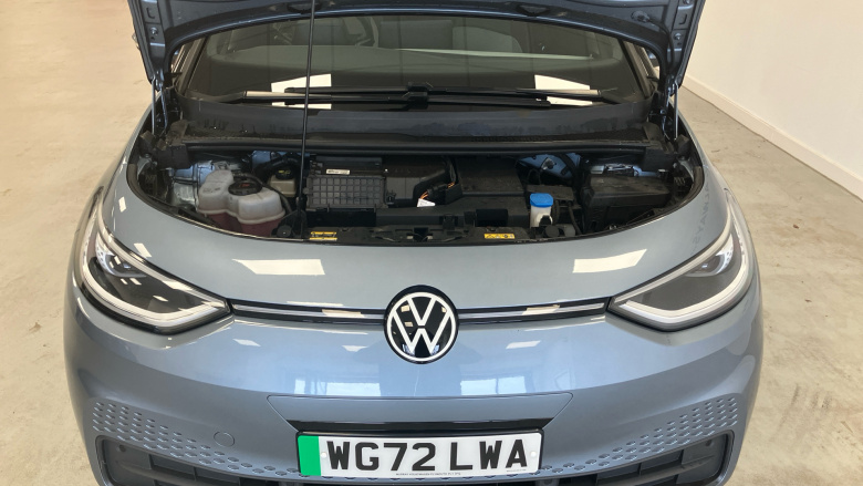 Volkswagen ID.3 107KW Family Pro 58kWh 5dr Auto Electric Hatchback